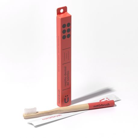 NATURBRUSH CEPILLO DENTAL ADULTO ROJO